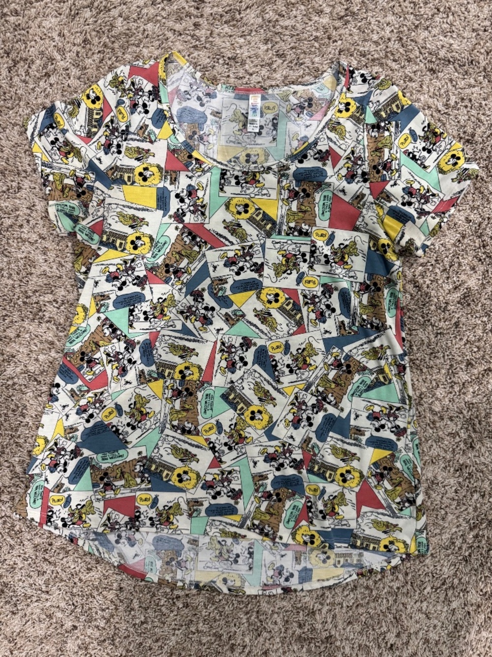 LuLaRoe Disney shirt with animated cartoon print Minnie/Mickey/Pluto size medium